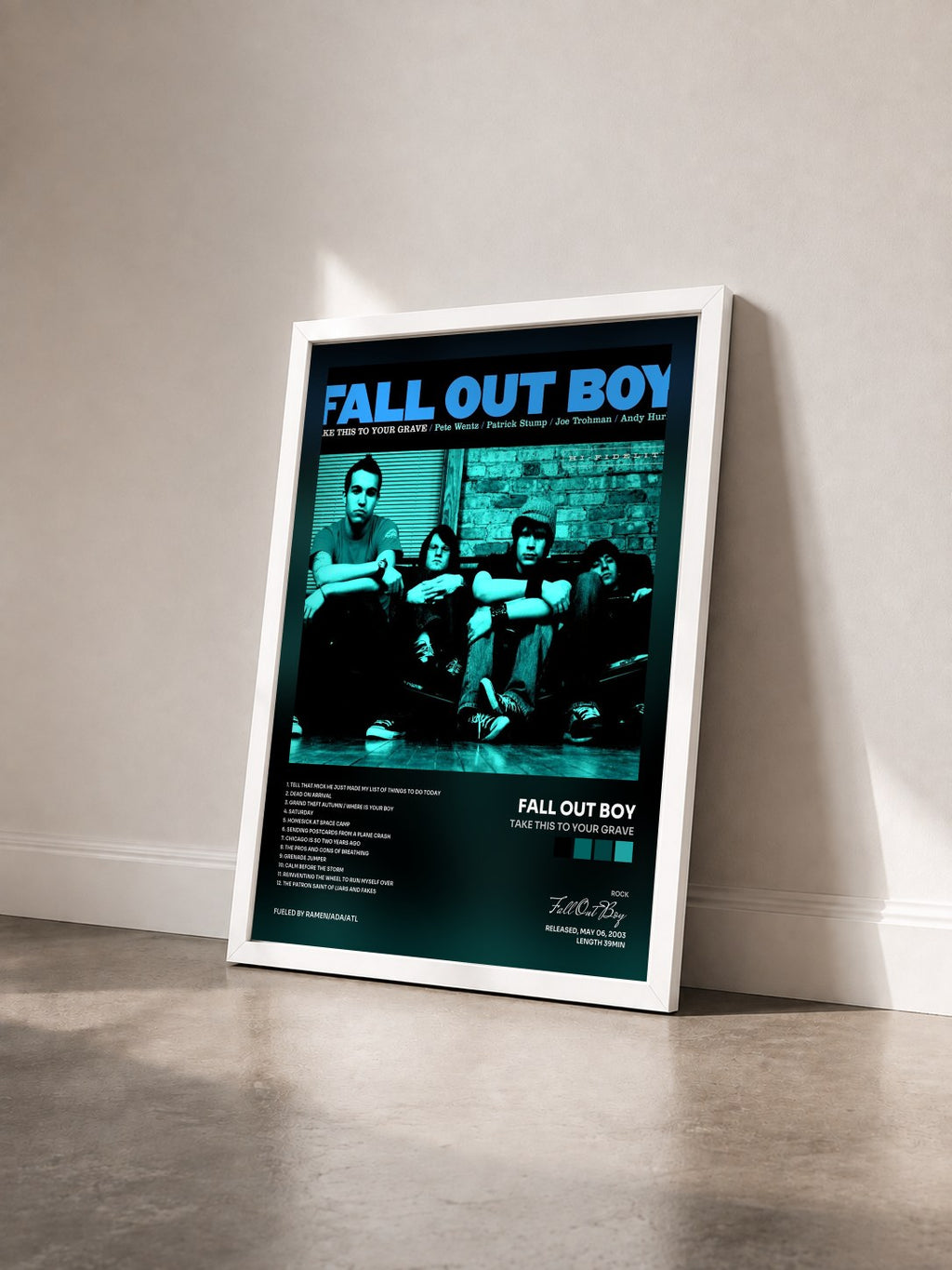 #blanc Take This to Your Grave di Fall Out Boy in stampa incorniciata vista di tre quarti, cornice bianca