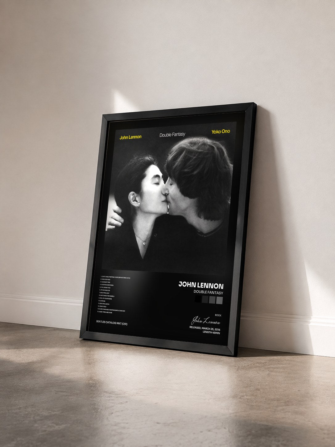 #noir Tableau de l'album Double Fantasy de John Lennon vu de trois quarts, cadre noir