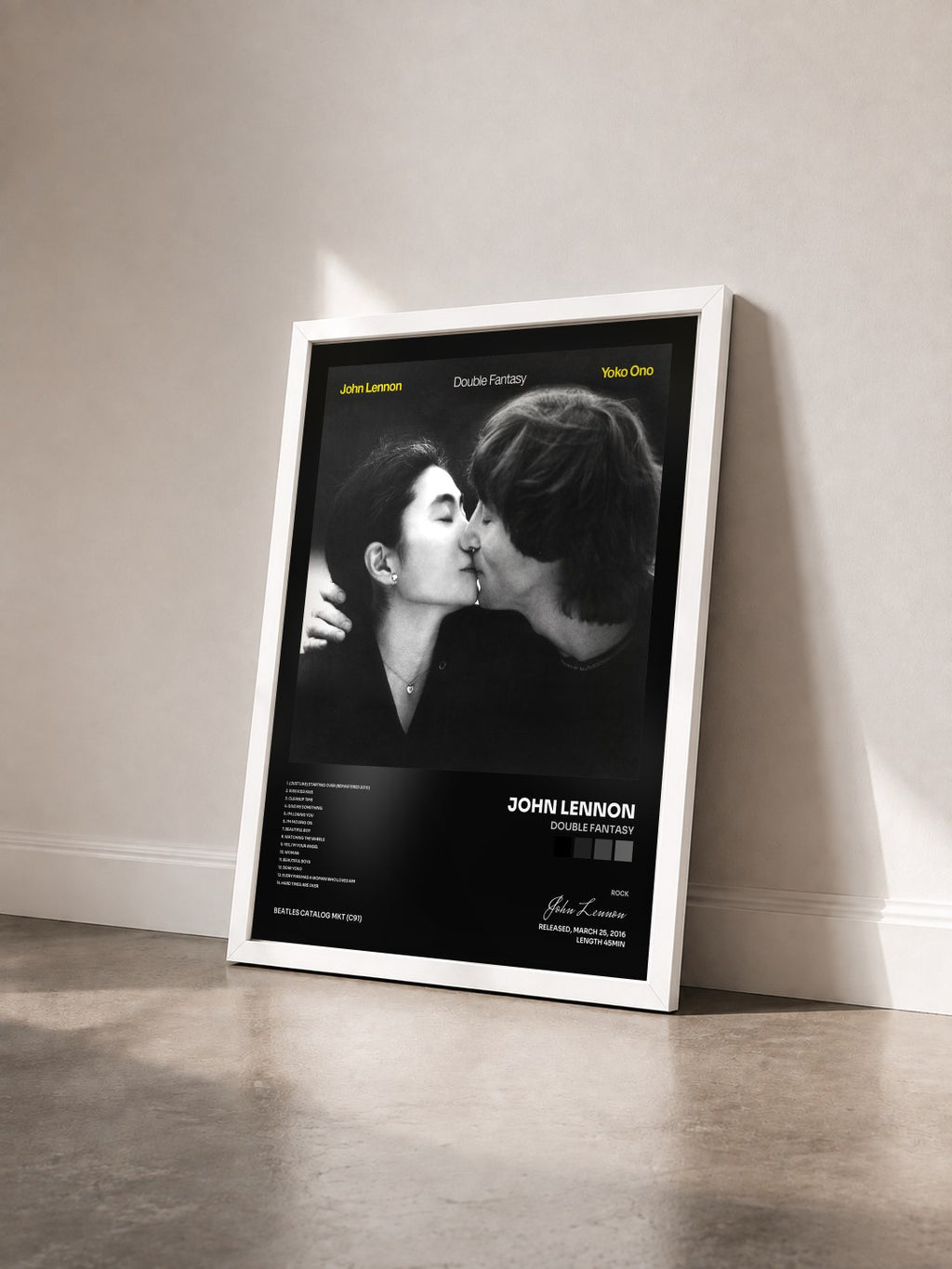 #blanc Double Fantasy di John Lennon in stampa incorniciata vista di tre quarti, cornice bianca