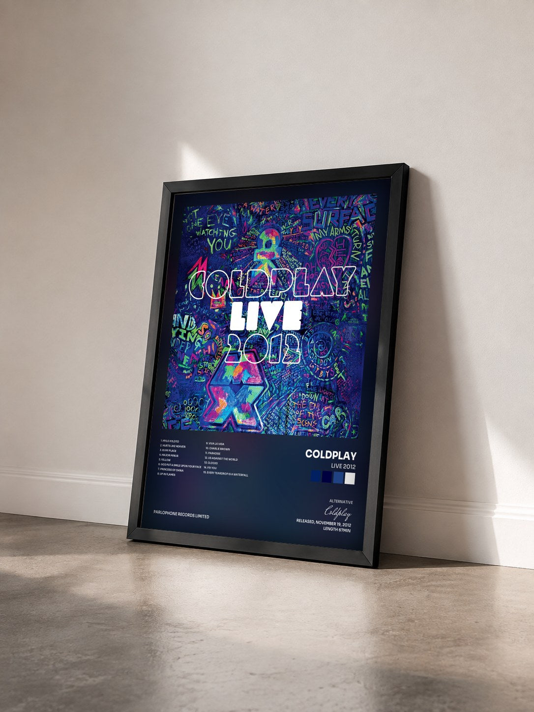 #noir Live 2012 di Coldplay in stampa incorniciata vista di tre quarti, cornice nera