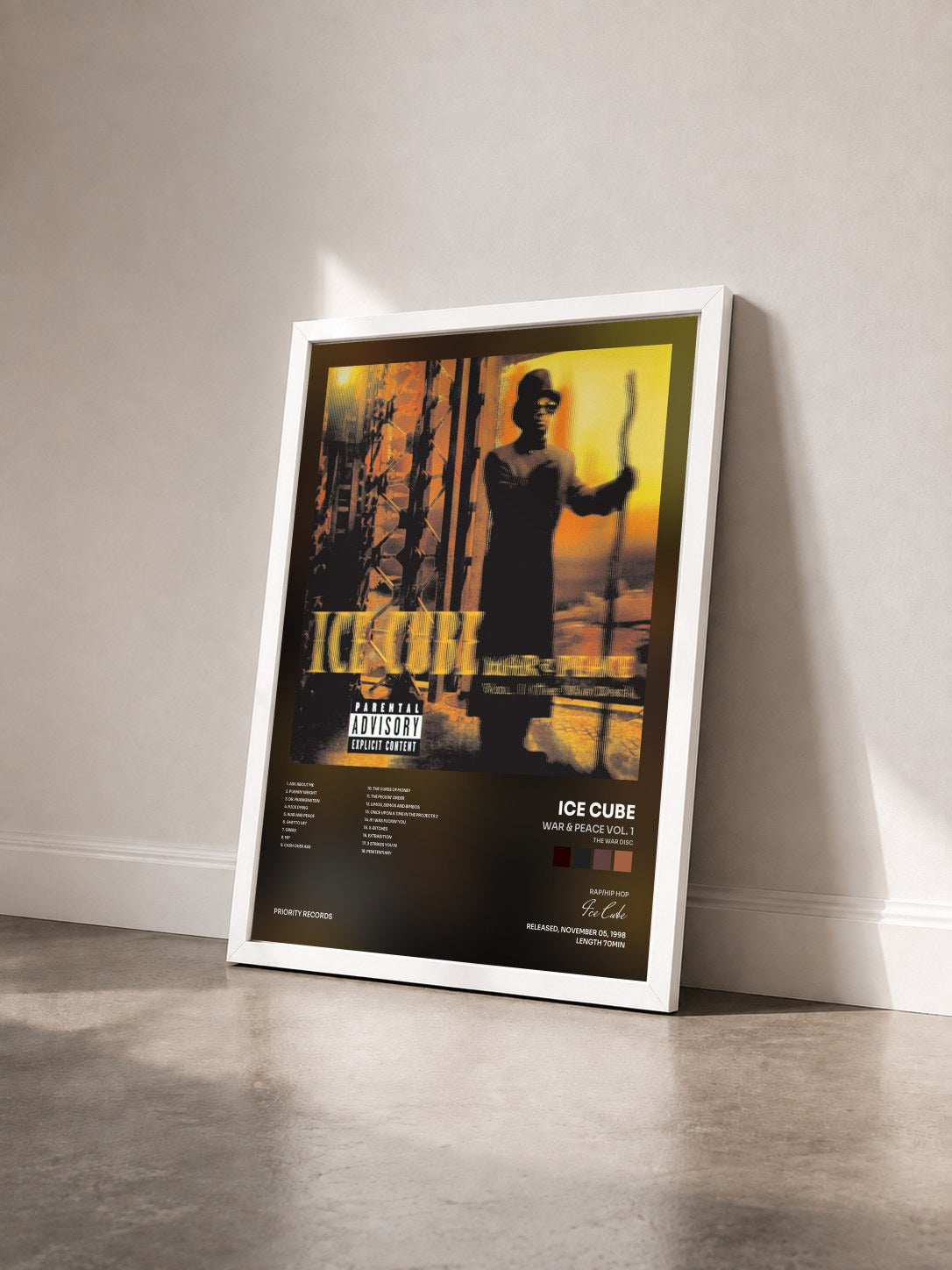 #blanc Tableau de l'album War & Peace Vol. 1 (The War Disc) de Ice Cube vu de trois quarts, cadre blanc