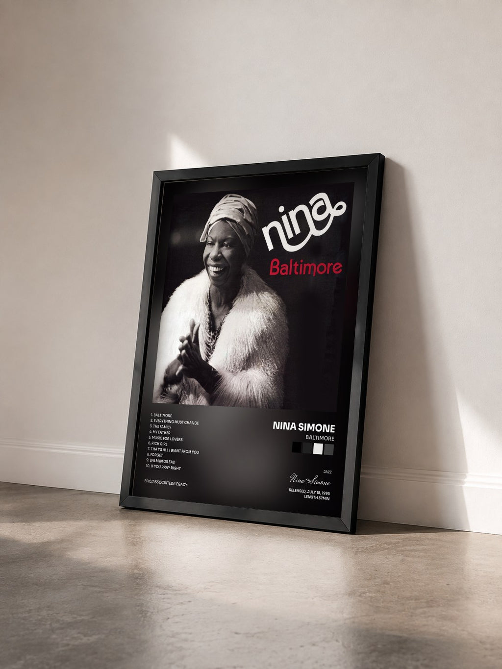 #noir Tableau de l'album Baltimore de Nina Simone vu de trois quarts, cadre noir