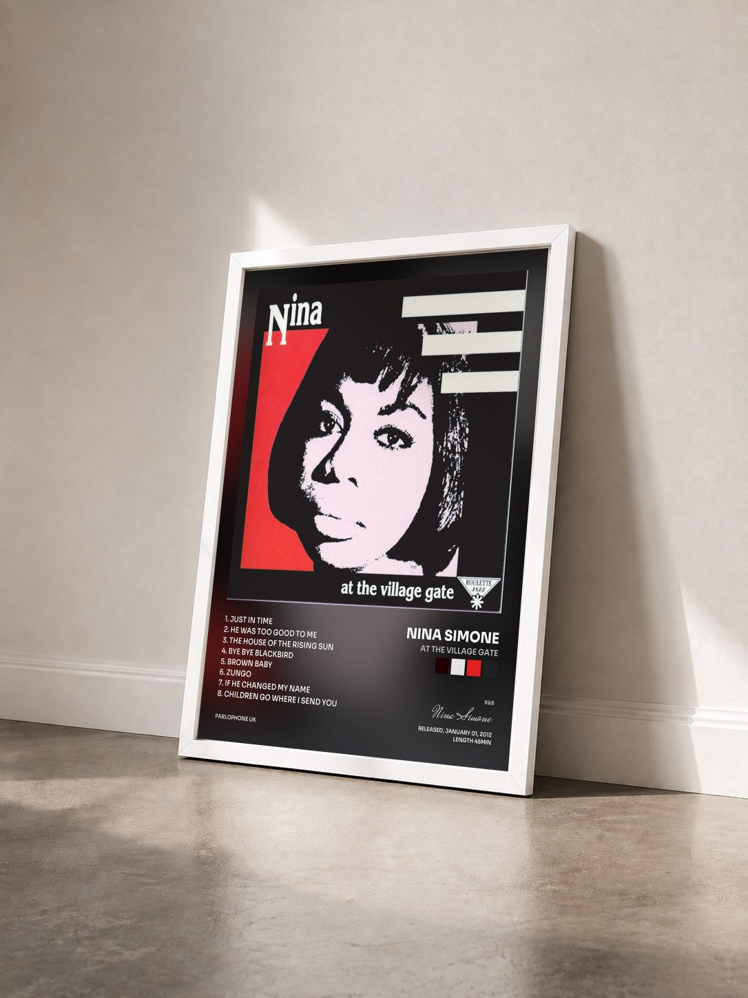 #blanc Tableau de l'album At the Village Gate de Nina Simone vu de trois quarts, cadre blanc