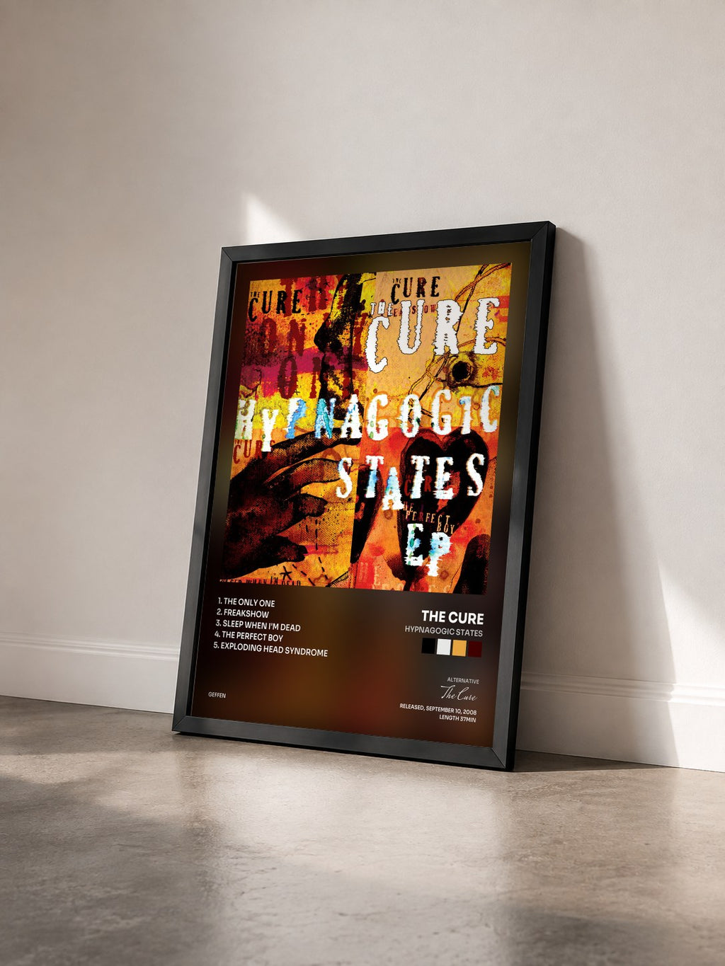 #noir Tableau de l'album Hypnagogic States de The Cure vu de trois quarts, cadre noir