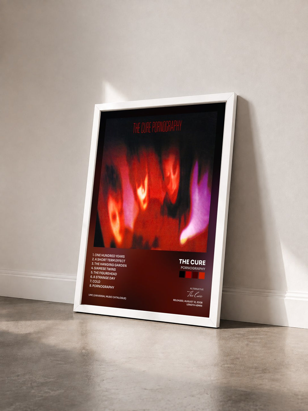 #blanc Tableau de l'album Pornography de The Cure vu de trois quarts, cadre blanc