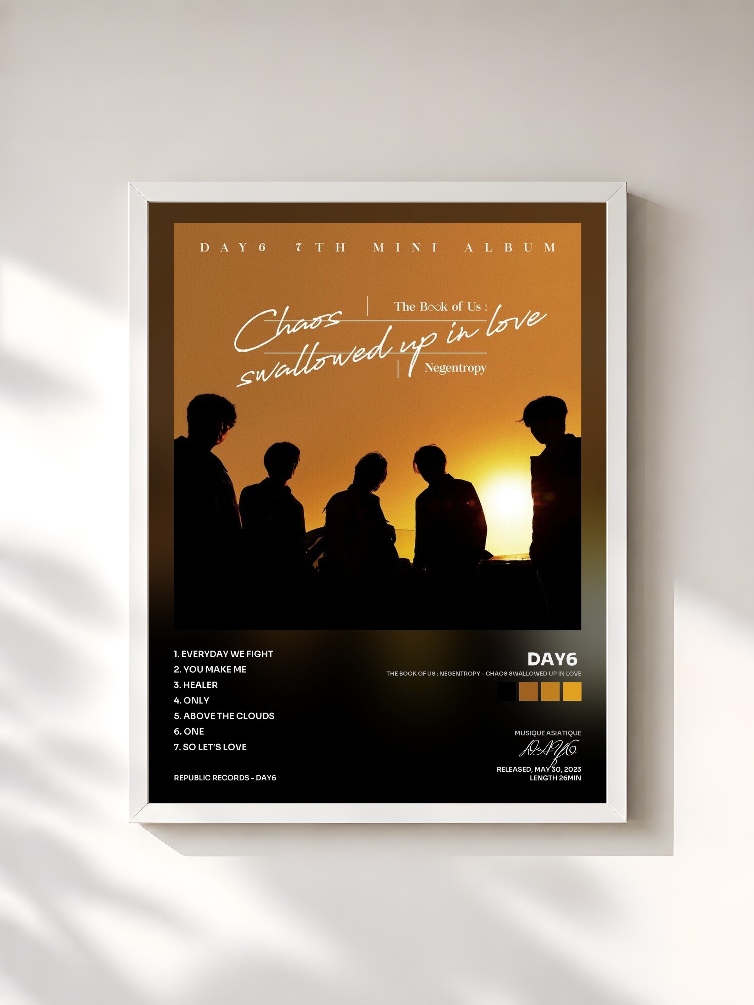 #blanc Tableau de l'album The Book of Us : Negentropy - Chaos swallowed up in love de DAY6 , cadre blanc, imprimé et encadré en France