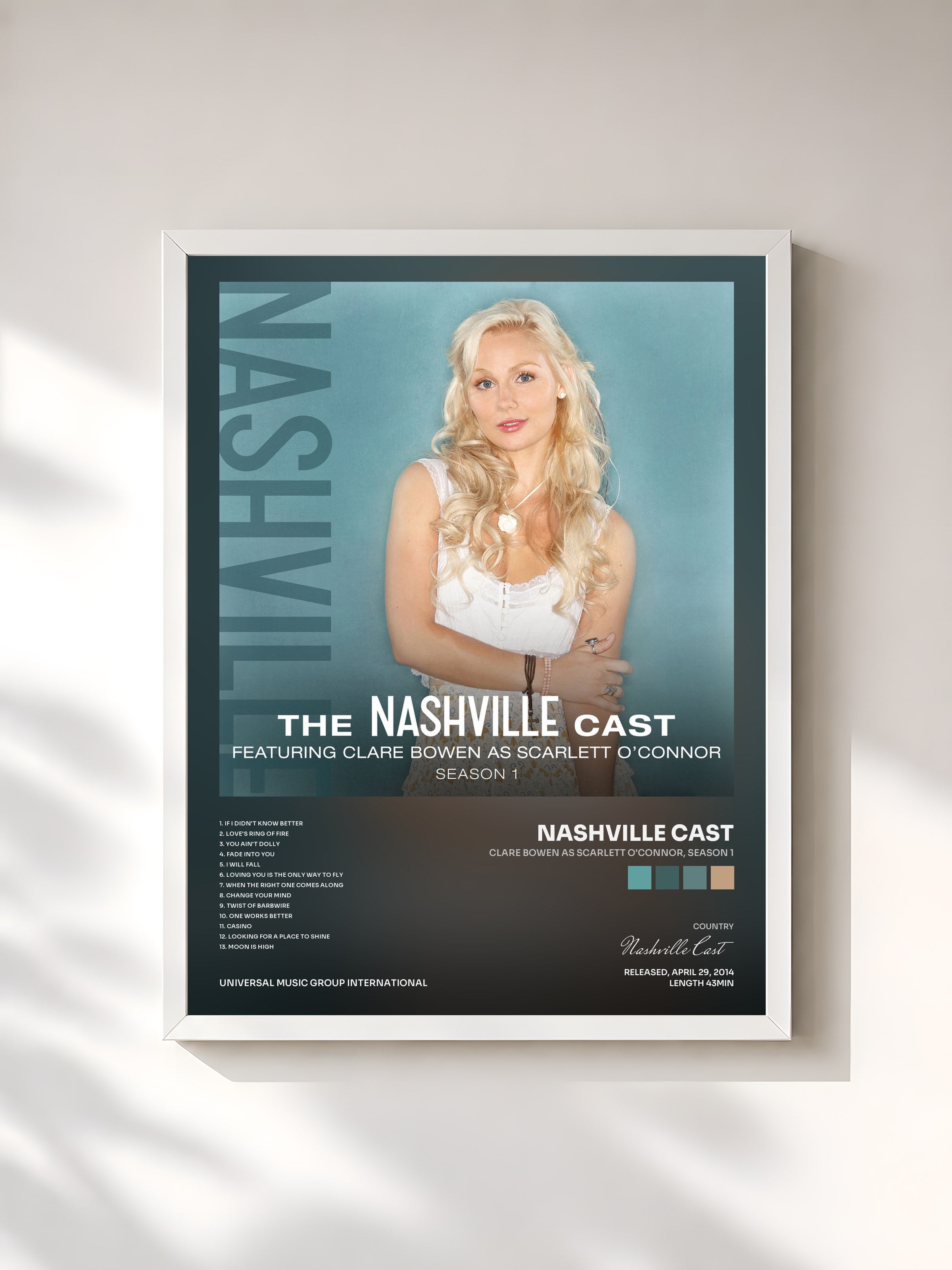 #blanc Tableau de l'album Clare Bowen As Scarlett O'Connor, Season 1 de Nashville Cast, cadre blanc, imprimé et encadré en France