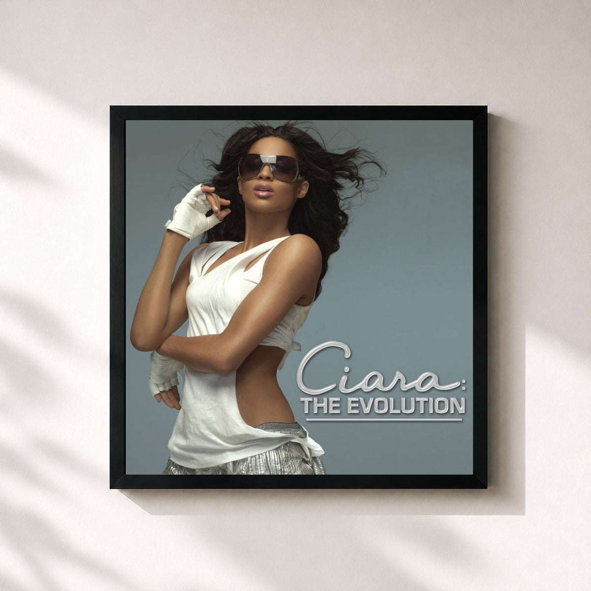 #noir Tableau carré de l'album Ciara: The Evolution de Ciara, cadre noir 32x32 cm