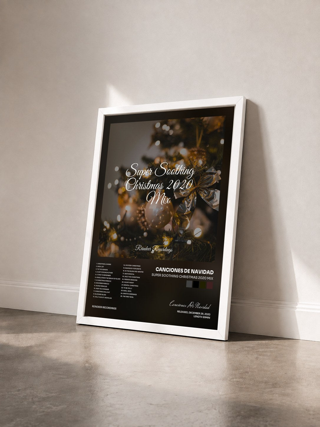 #blanc Tableau de l'album Super Soothing Christmas 2020 Mix de Canciones De Navidad vu de trois quarts, cadre blanc