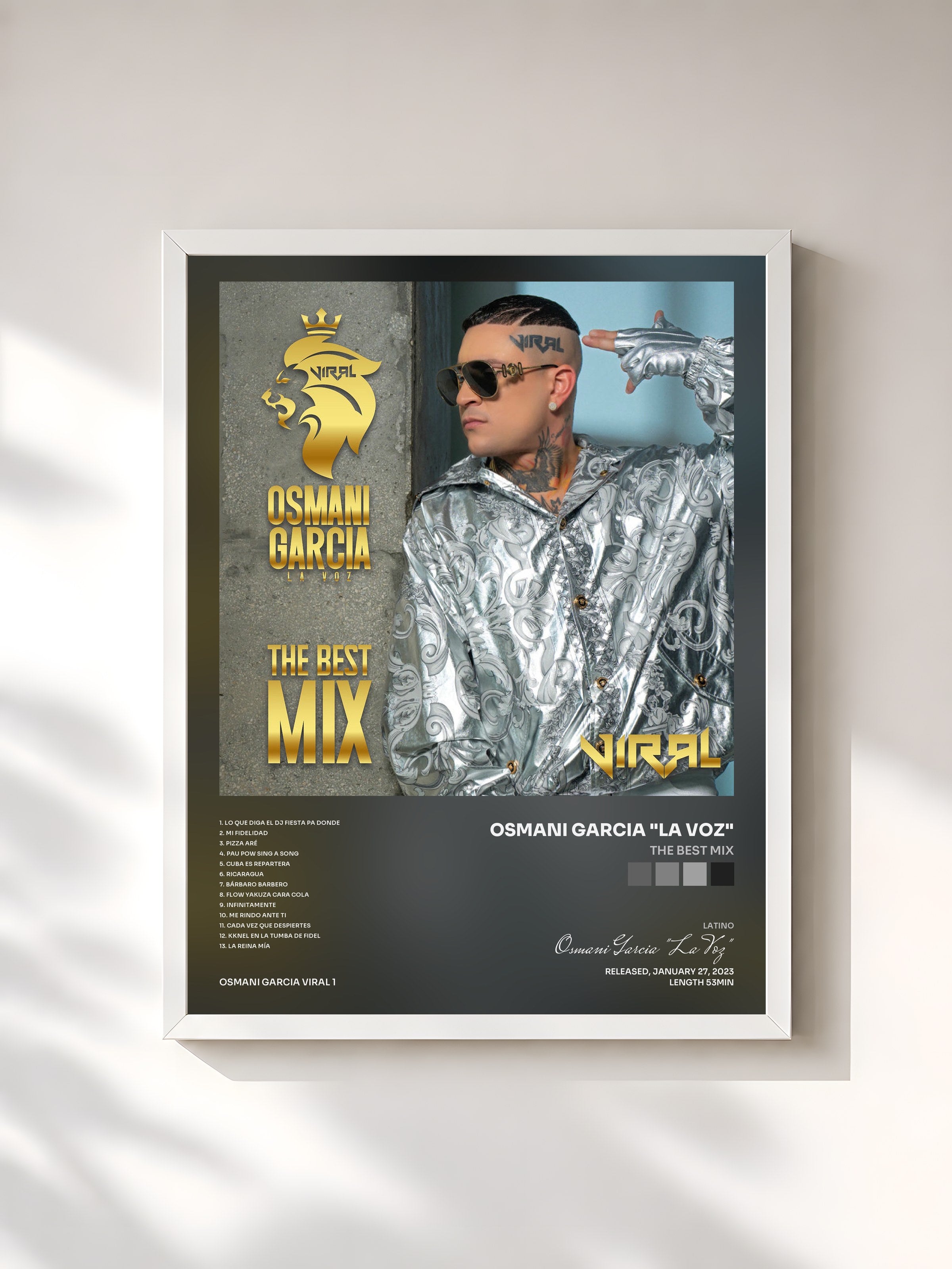 #blanc Tableau de l'album The Best Mix de Osmani Garcia "La Voz", cadre blanc, imprimé et encadré en France