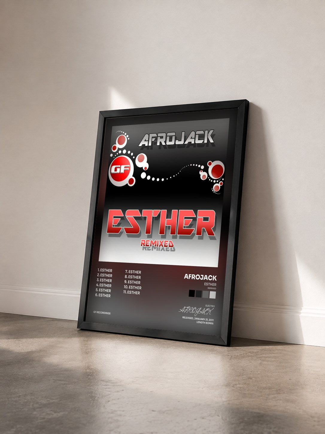 #noir Tableau de l'album Esther (Remixed) de AFROJACK vu de trois quarts, cadre noir