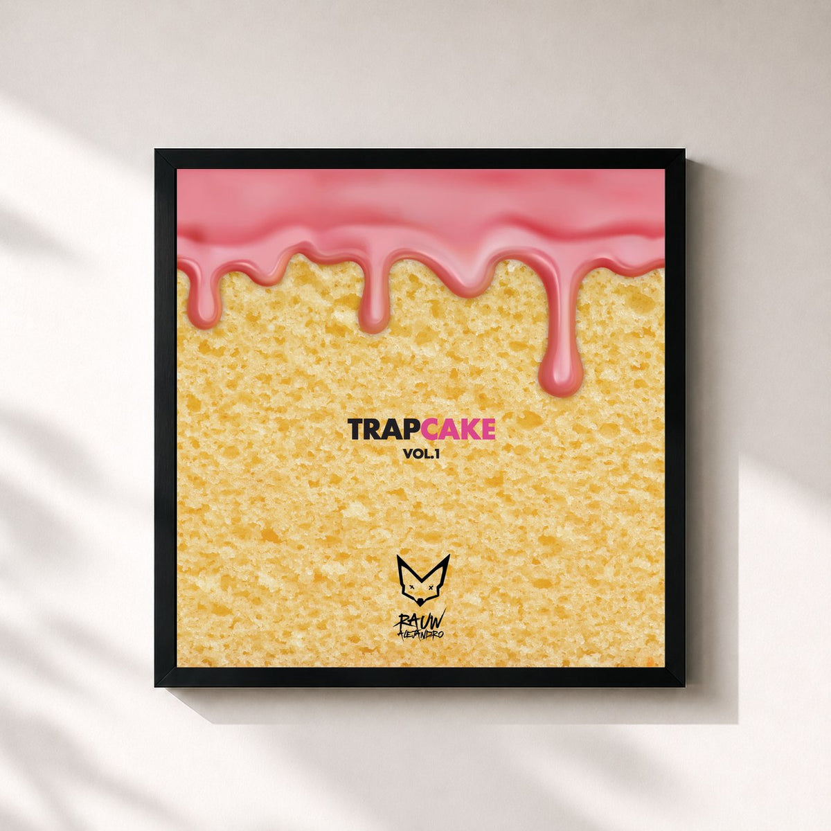 #noir Trap Cake, Vol. 1 von Rauw Alejandro als quadratischer Kunstdruck, schwarzer Rahmen 32x32 cm