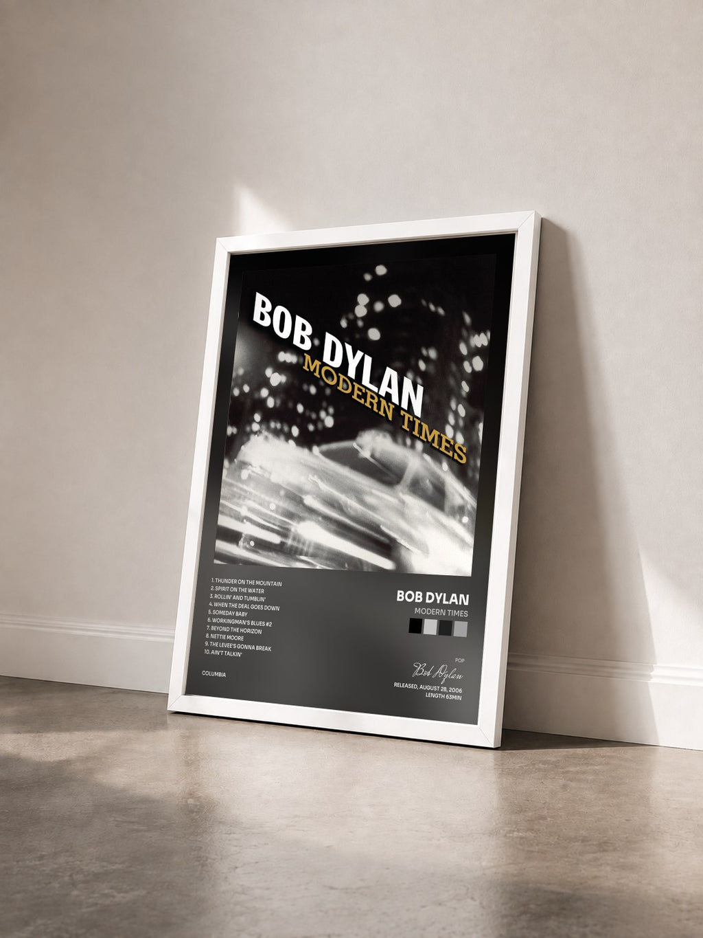 #blanc Tableau de l'album Modern Times de Bob Dylan vu de trois quarts, cadre blanc