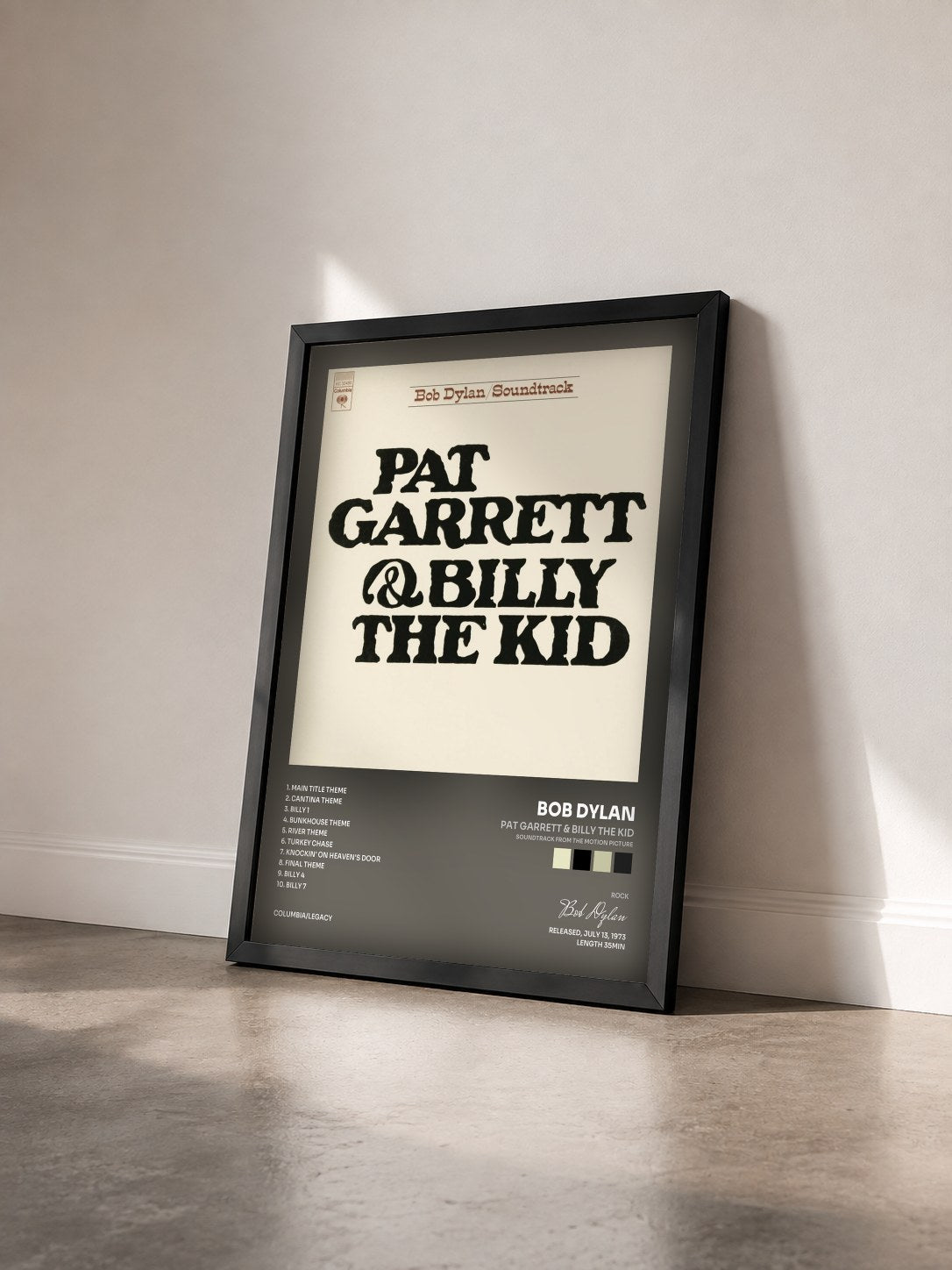 #noir Tableau de l'album Pat Garrett & Billy The Kid (Soundtrack From The Motion Picture) de Bob Dylan vu de trois quarts, cadre noir