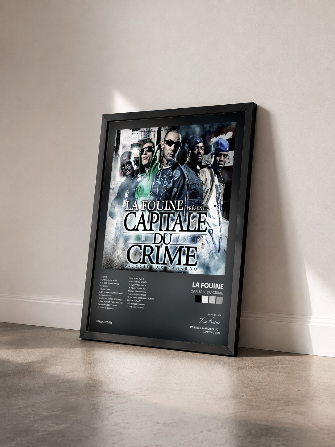 #noir Tableau de l'album Capitale Du Crime de La Fouine vu de trois quarts, cadre noir