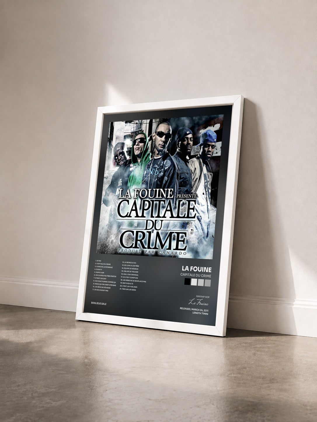 #blanc Tableau de l'album Capitale Du Crime de La Fouine vu de trois quarts, cadre blanc