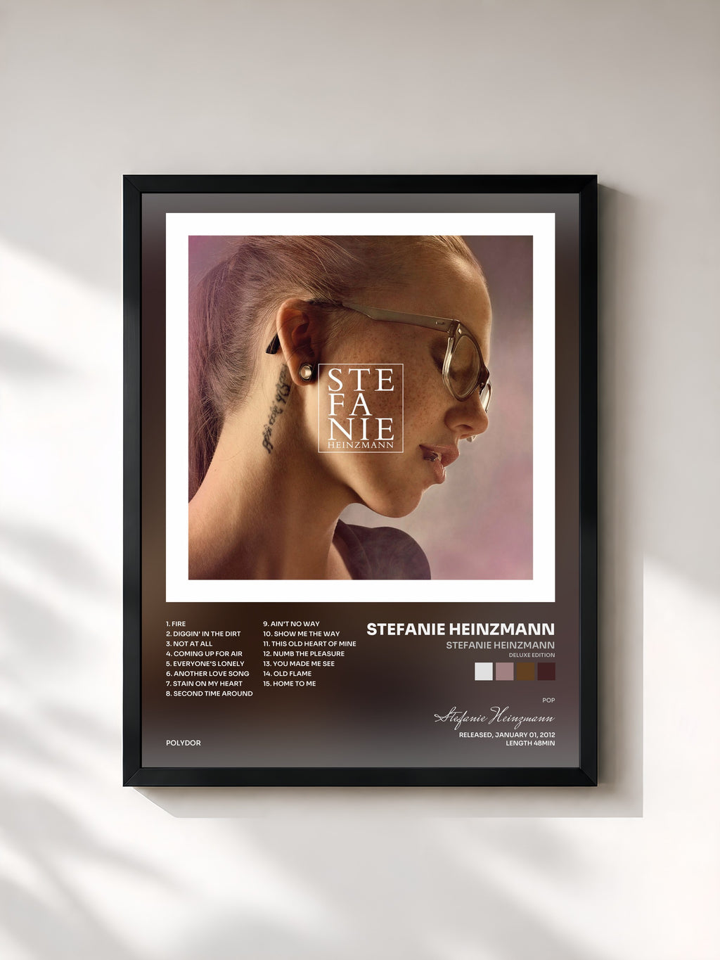 #noir Stefanie Heinzmann (Deluxe Edition) di Stefanie Heinzmann in stampa incorniciata, cornice nera, stampata e incorniciata in Francia