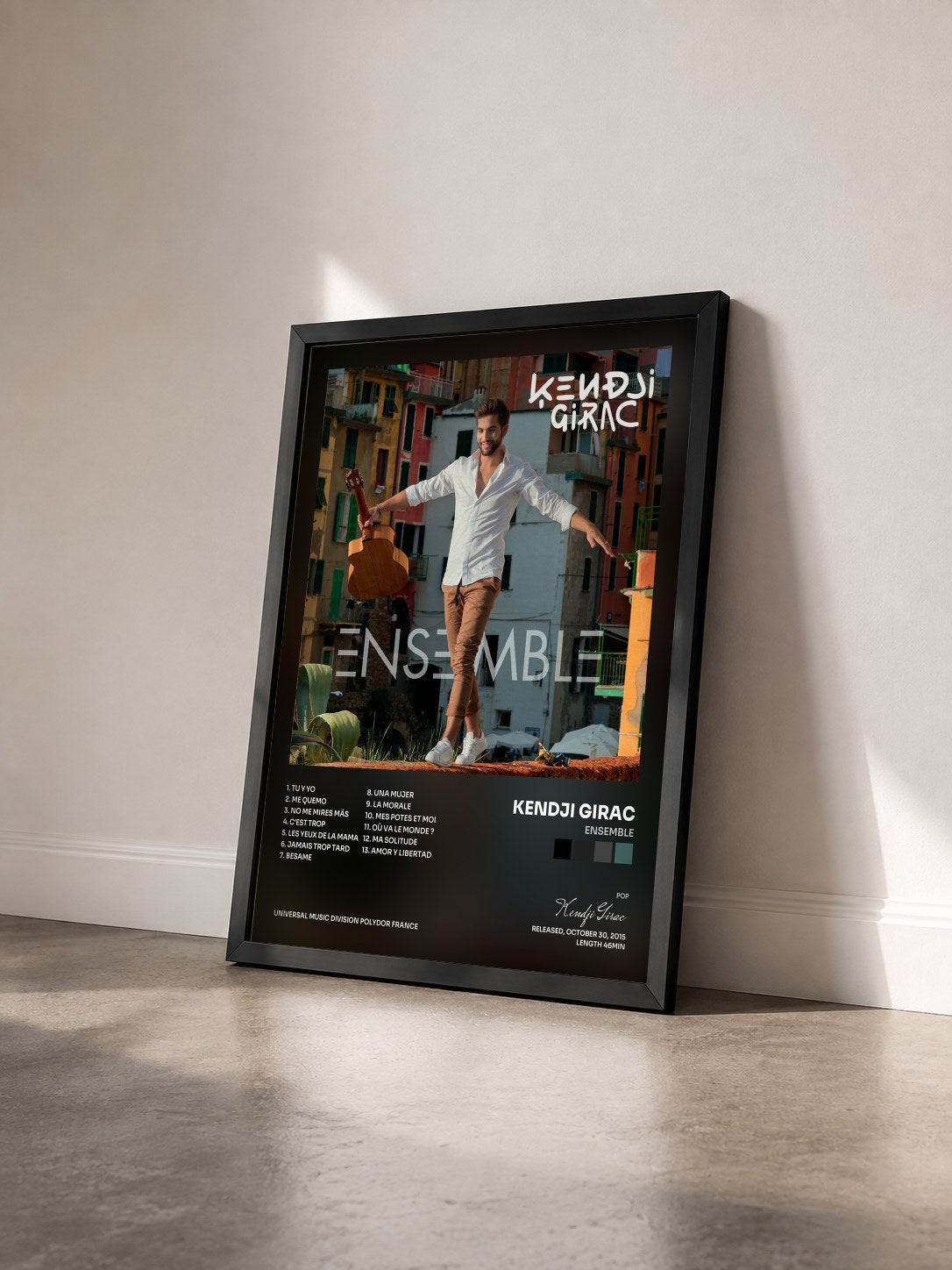#noir Ensemble de Kendji Girac en lámina enmarcada vista de tres cuartos, marco negro