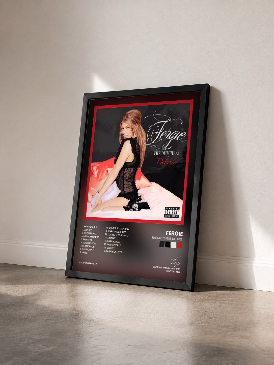 #noir The Dutchess Deluxe de Fergie en lámina enmarcada vista de tres cuartos, marco negro