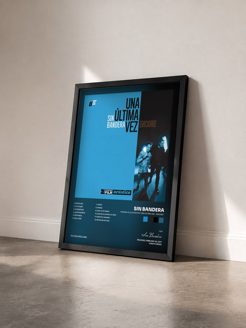 #noir Tableau de l'album Primera Fila Acústico "Una Última Vez - Encore" de Sin Bandera vu de trois quarts, cadre noir