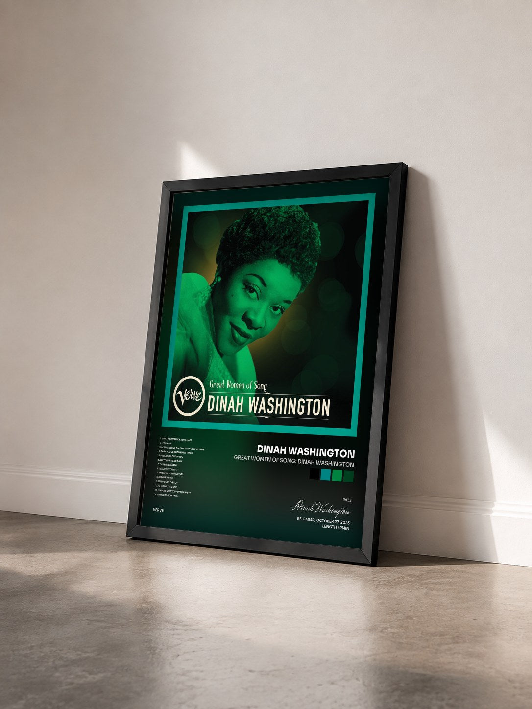 #noir Tableau de l'album Great Women Of Song: Dinah Washington de Dinah Washington vu de trois quarts, cadre noir
