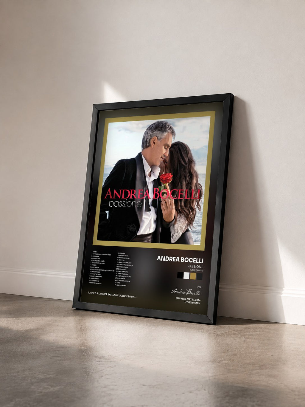 #noir Tableau de l'album Passione (Super Deluxe) de Andrea Bocelli vu de trois quarts, cadre noir
