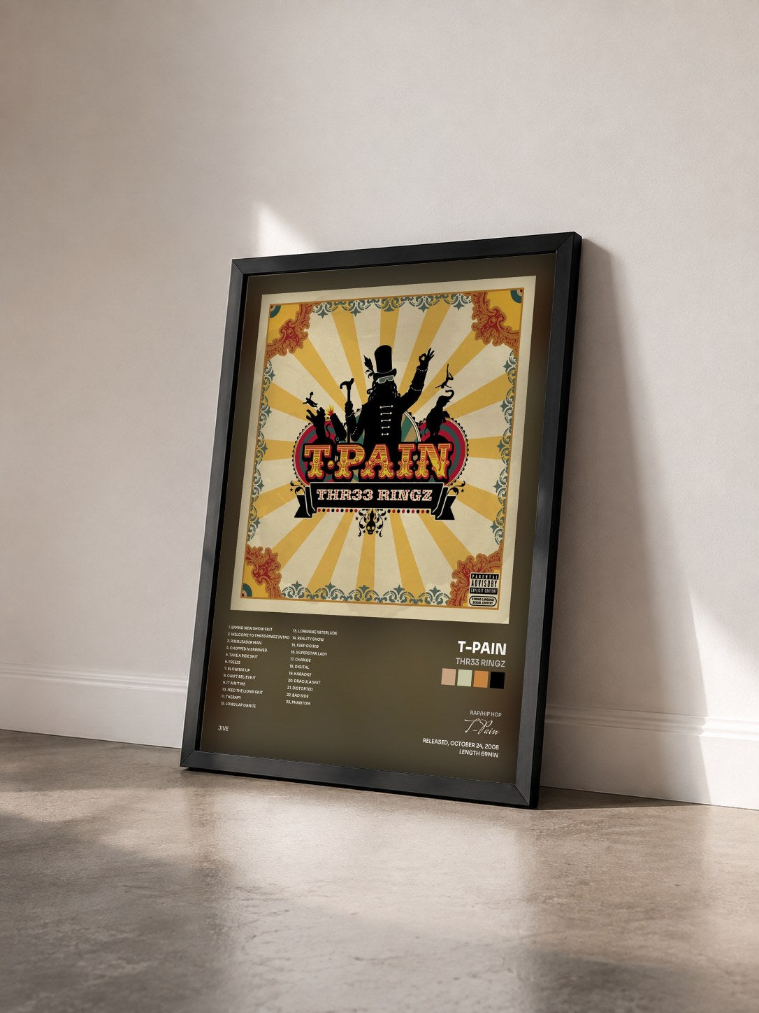 #noir Tableau de l'album Thr33 Ringz de T-Pain vu de trois quarts, cadre noir