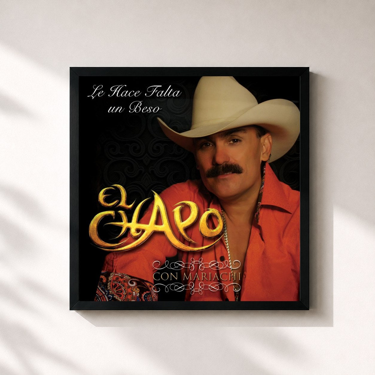 #noir Tableau carré de l'album Le Hace Falta Un Beso de El Chapo De Sinaloa, cadre noir 32x32 cm