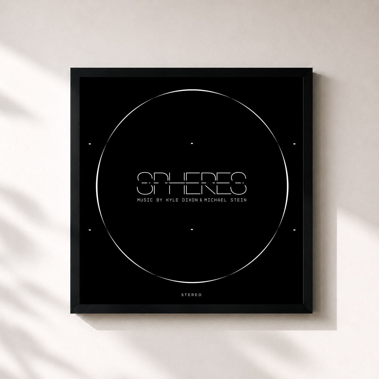 #noir Tableau carré de l'album Spheres (Original Score) de Kyle Dixon & Michael Stein, cadre noir 32x32 cm