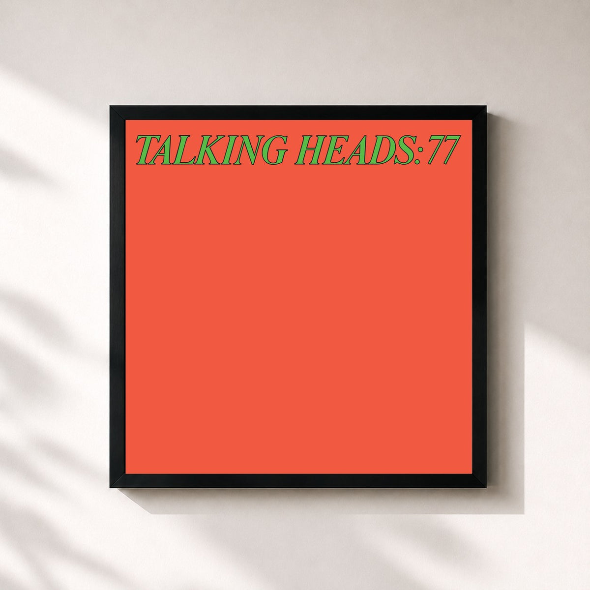 #noir Talking Heads: 77 (Super Deluxe Edition) (2024 Remaster) di Talking Heads in stampa quadrata incorniciata, cornice nera 32x32 cm