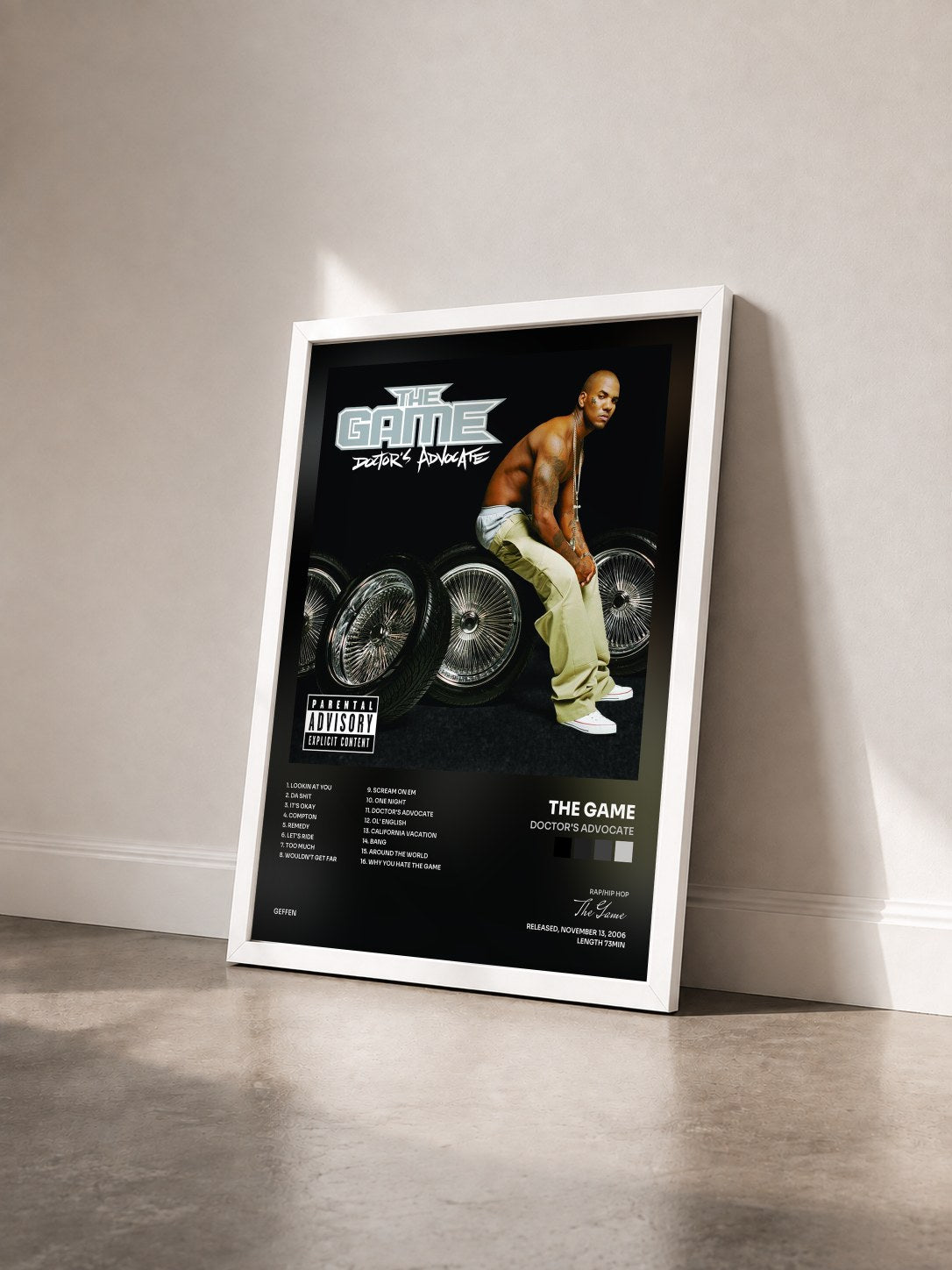#blanc Tableau de l'album Doctor's Advocate de The Game vu de trois quarts, cadre blanc