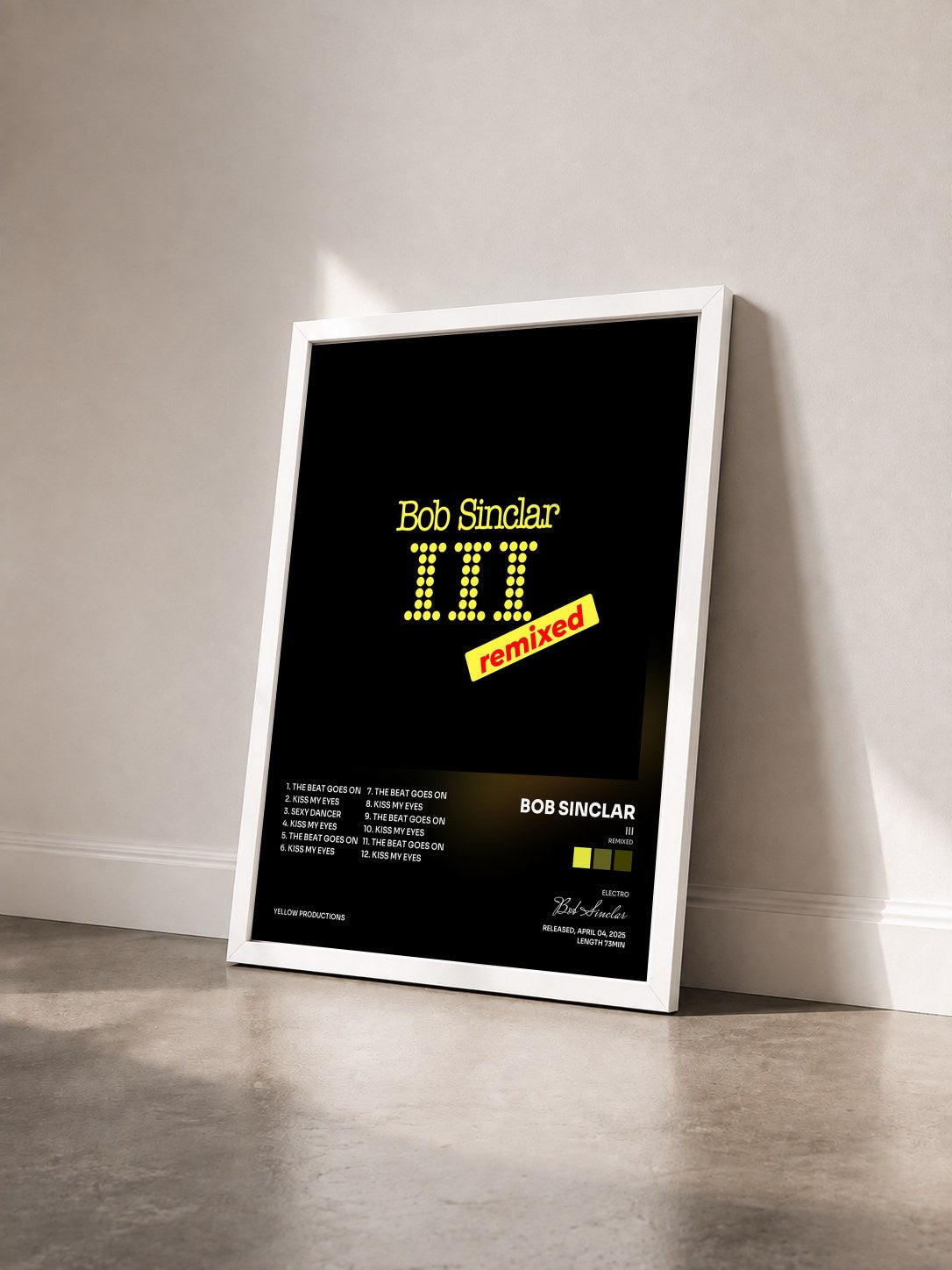 #blanc Tableau de l'album III (Remixed) de Bob Sinclar vu de trois quarts, cadre blanc