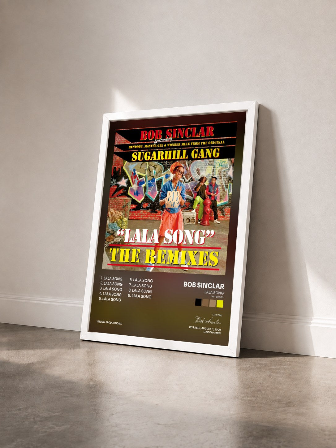 #blanc Tableau de l'album Lala Song (The Remixes) de Bob Sinclar vu de trois quarts, cadre blanc