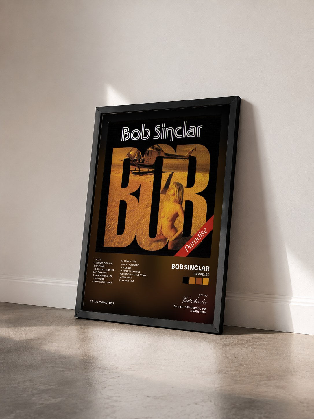 #noir Paradise von Bob Sinclar als gerahmter Kunstdruck von schräg gesehen, schwarzer Rahmen