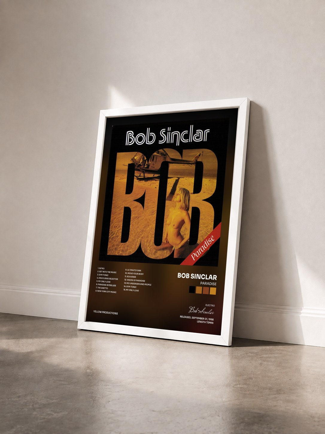 #blanc Paradise von Bob Sinclar als gerahmter Kunstdruck von schräg gesehen, weißer Rahmen
