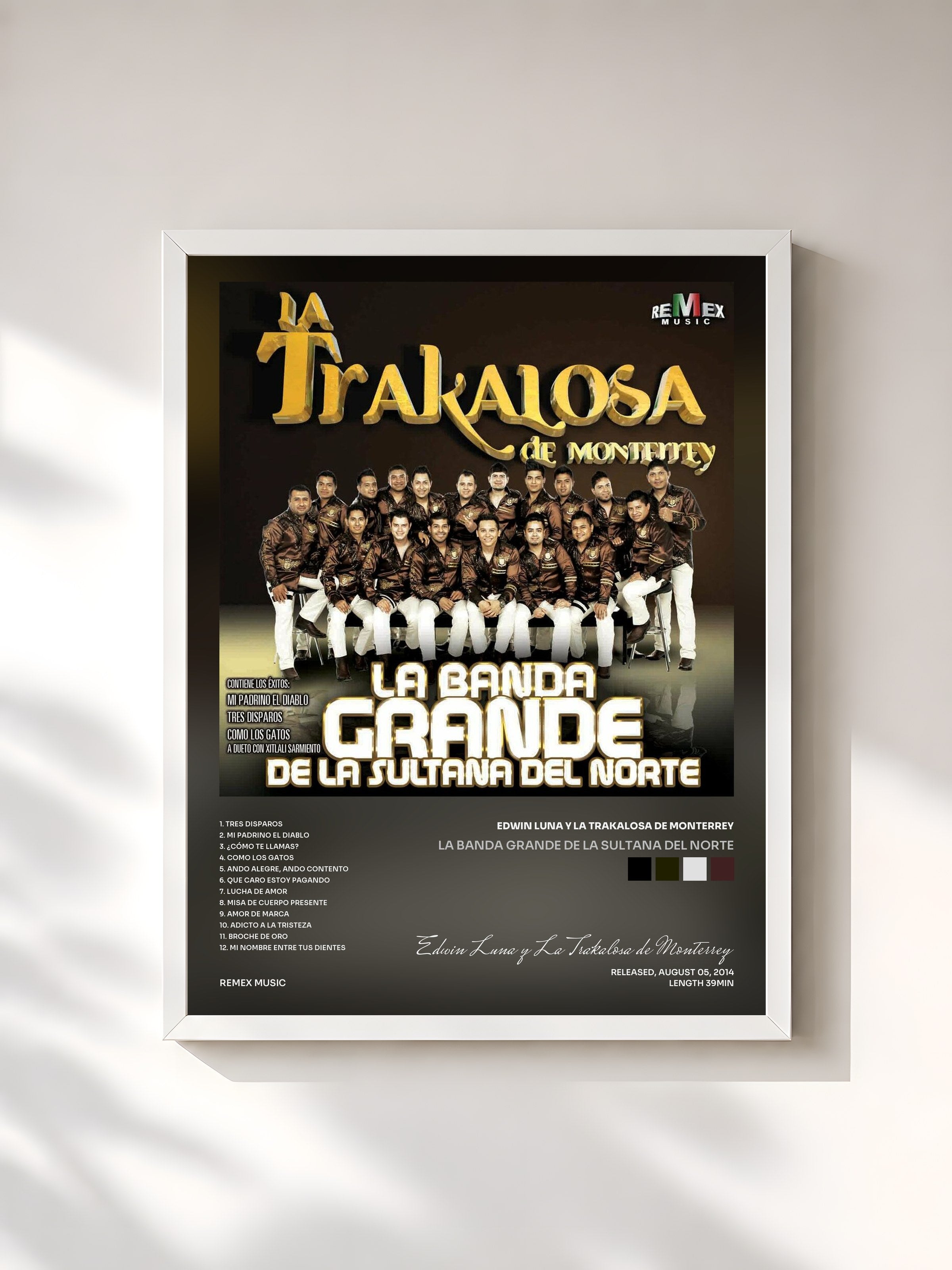 #blanc Tableau de l'album La Banda Grande de la Sultana del Norte de Edwin Luna y La Trakalosa de Monterrey, cadre blanc, imprimé et encadré en France