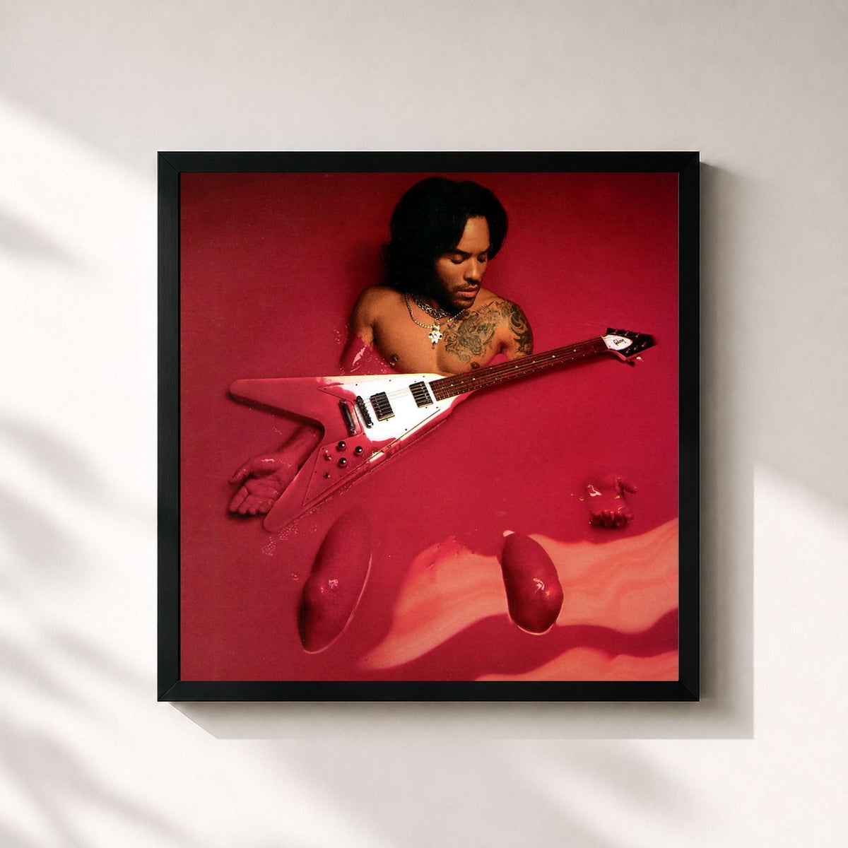 #noir Baptism von Lenny Kravitz als quadratischer Kunstdruck, schwarzer Rahmen 32x32 cm