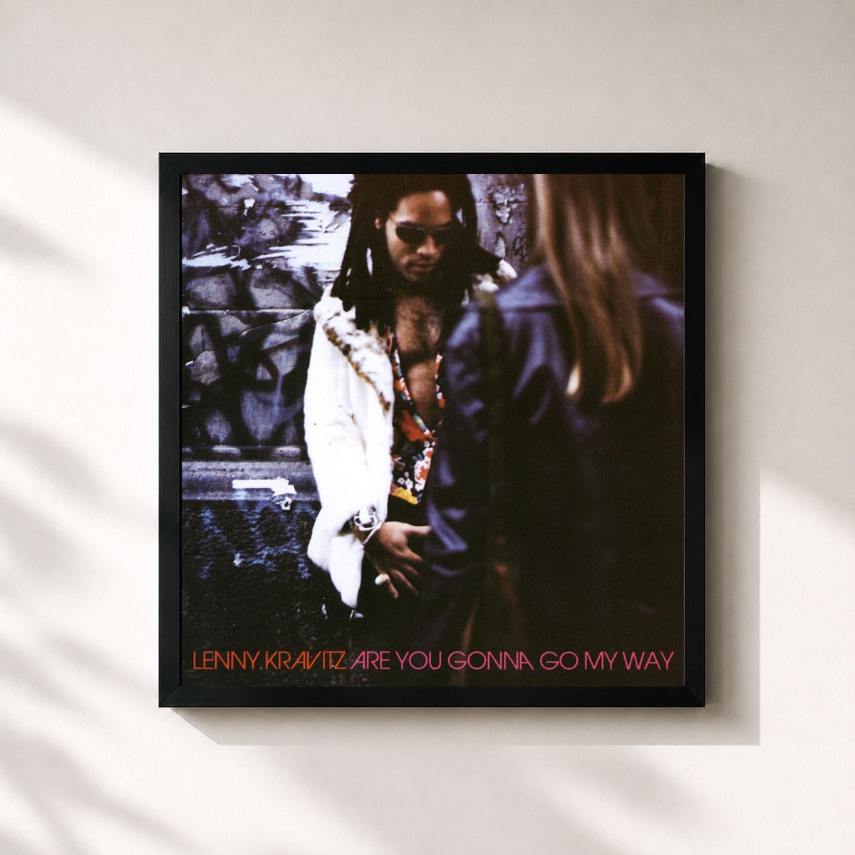 #noir Are You Gonna Go My Way von Lenny Kravitz als quadratischer Kunstdruck, schwarzer Rahmen 32x32 cm