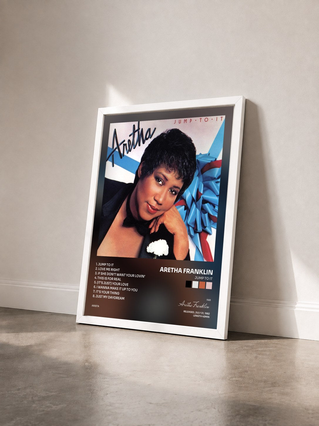 #blanc Jump To It von Aretha Franklin als gerahmter Kunstdruck von schräg gesehen, weißer Rahmen