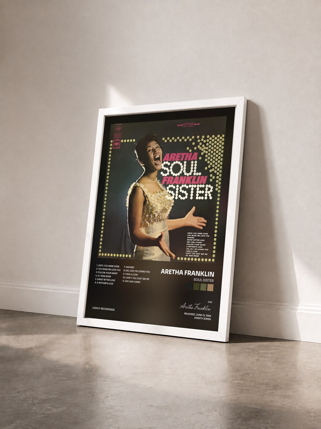 #blanc Tableau de l'album Soul Sister de Aretha Franklin vu de trois quarts, cadre blanc