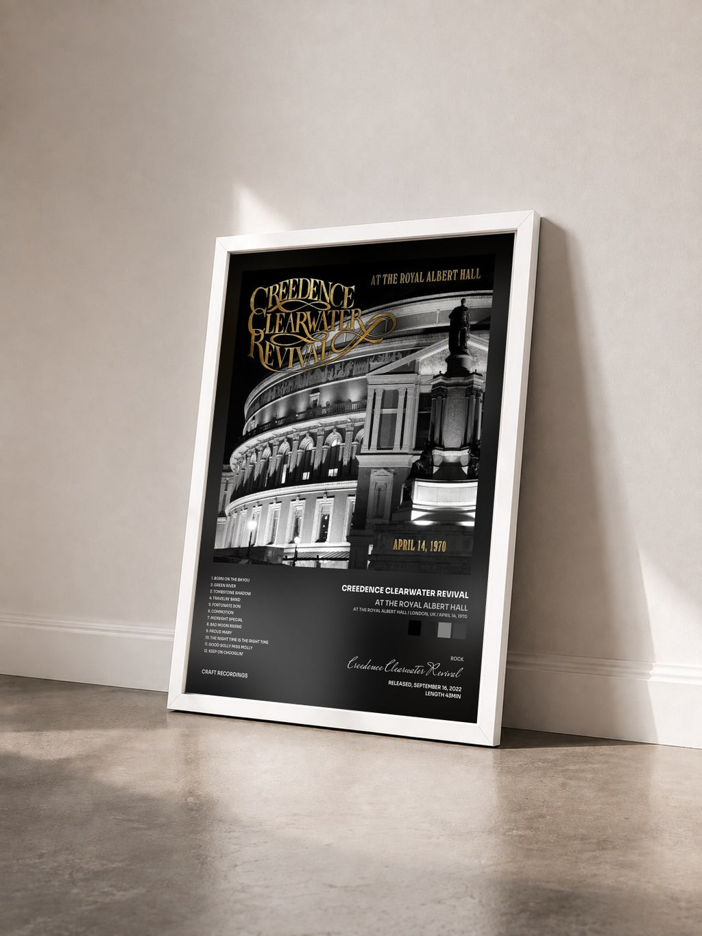 #blanc Tableau de l'album At The Royal Albert Hall (At The Royal Albert Hall / London, UK / April 14, 1970) de Creedence Clearwater Revival vu de trois quarts, cadre blanc