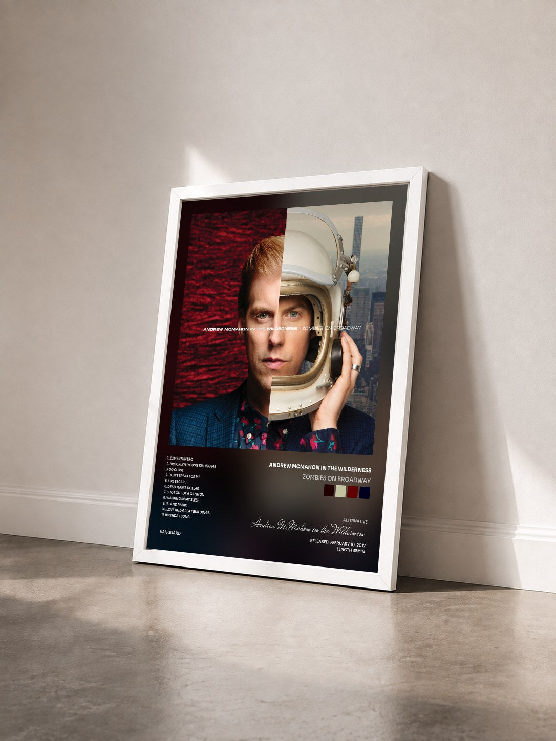 #blanc Tableau de l'album Zombies On Broadway de Andrew McMahon in the Wilderness vu de trois quarts, cadre blanc