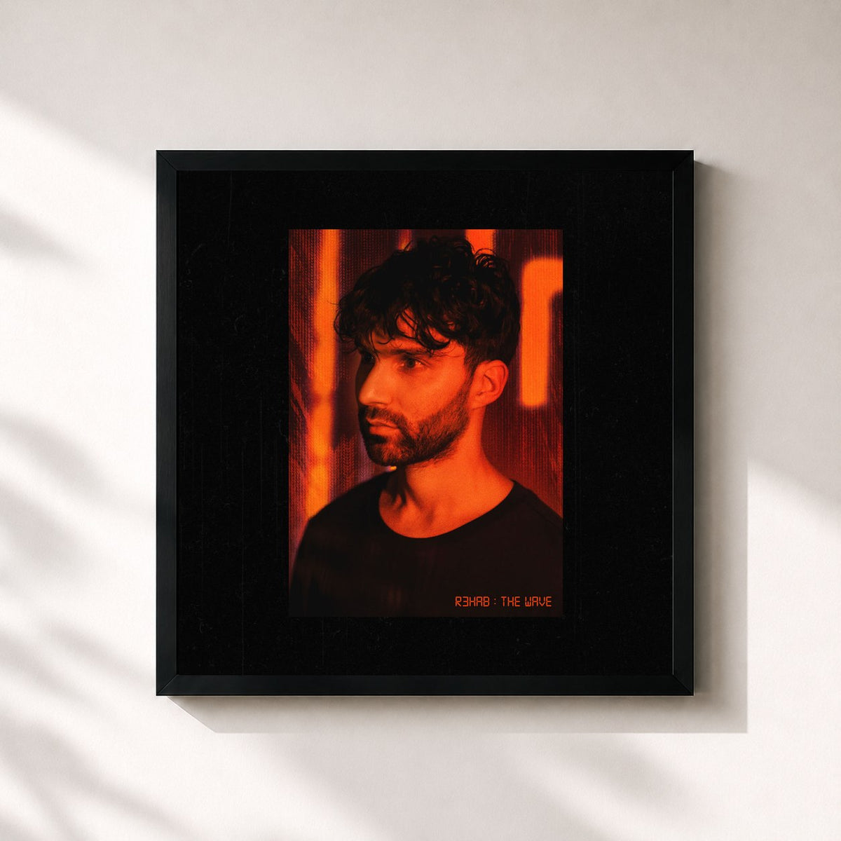 #noir Tableau carré de l'album The Wave de R3HAB, cadre noir 32x32 cm