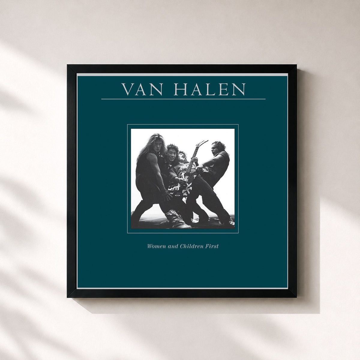 #noir Tableau carré de l'album Women and Children First (Remastered) de Van Halen, cadre noir 32x32 cm