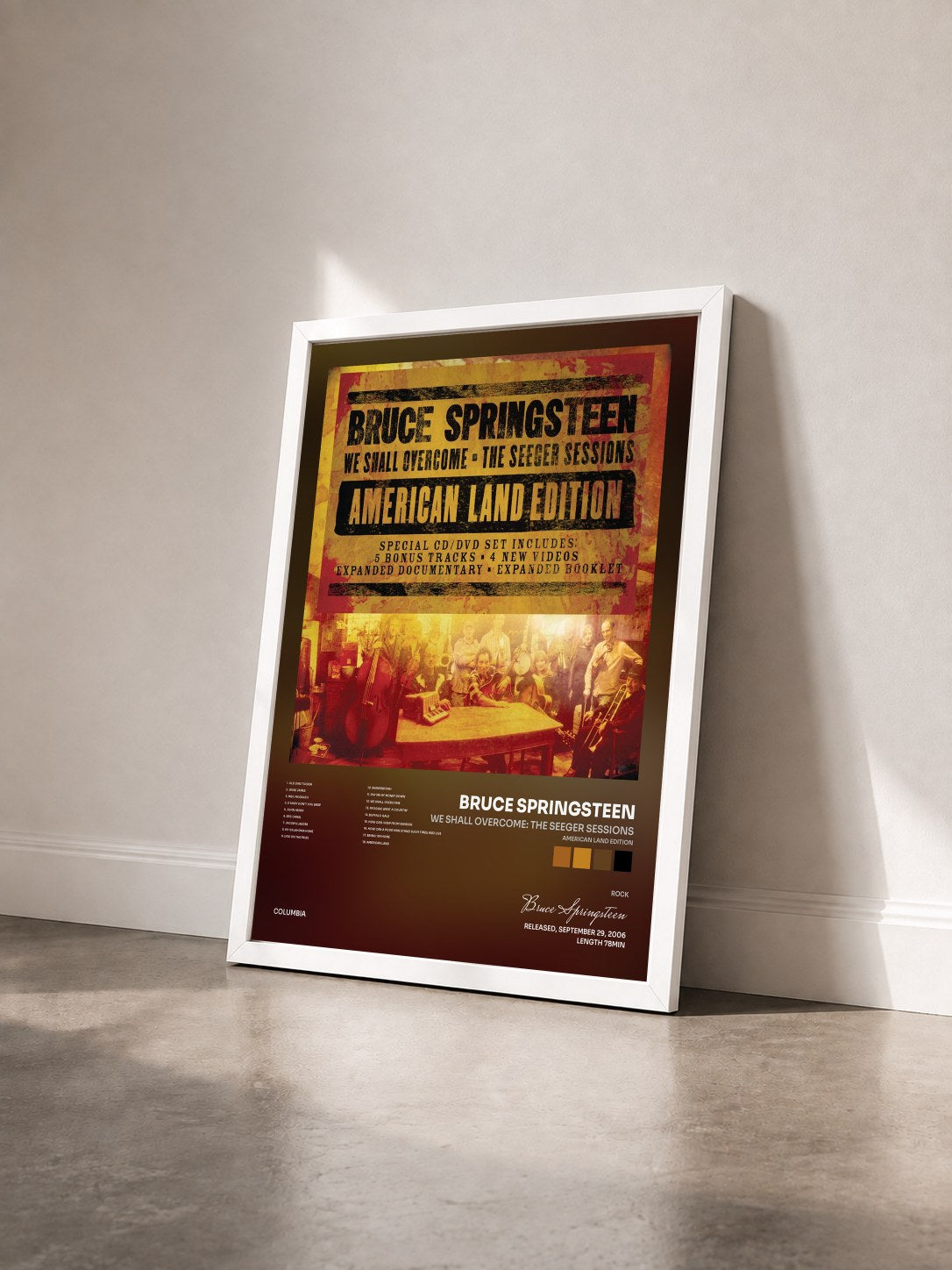 #blanc Tableau de l'album We Shall Overcome: The Seeger Sessions (American Land Edition) de Bruce Springsteen vu de trois quarts, cadre blanc