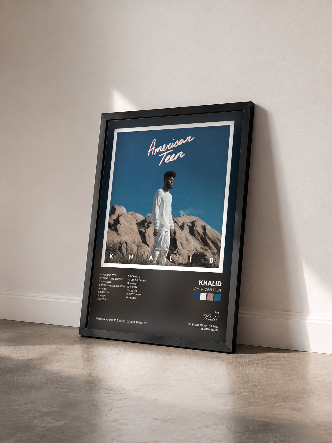 #noir Tableau de l'album American Teen de Khalid vu de trois quarts, cadre noir