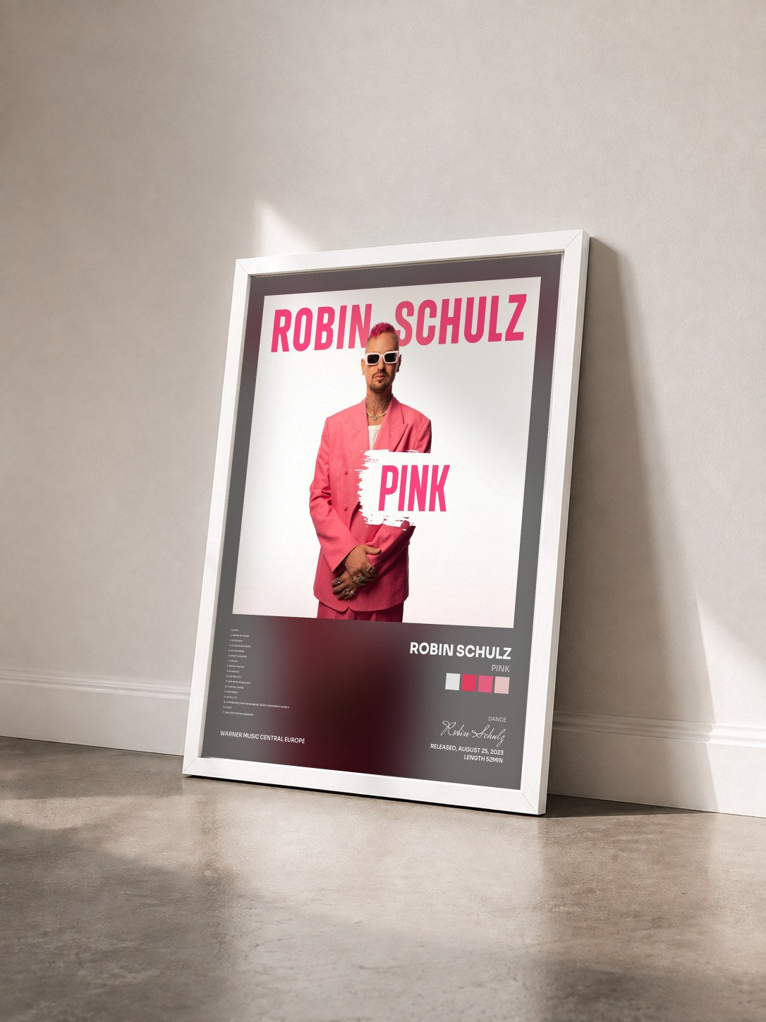 #blanc Tableau de l'album Pink de Robin Schulz vu de trois quarts, cadre blanc