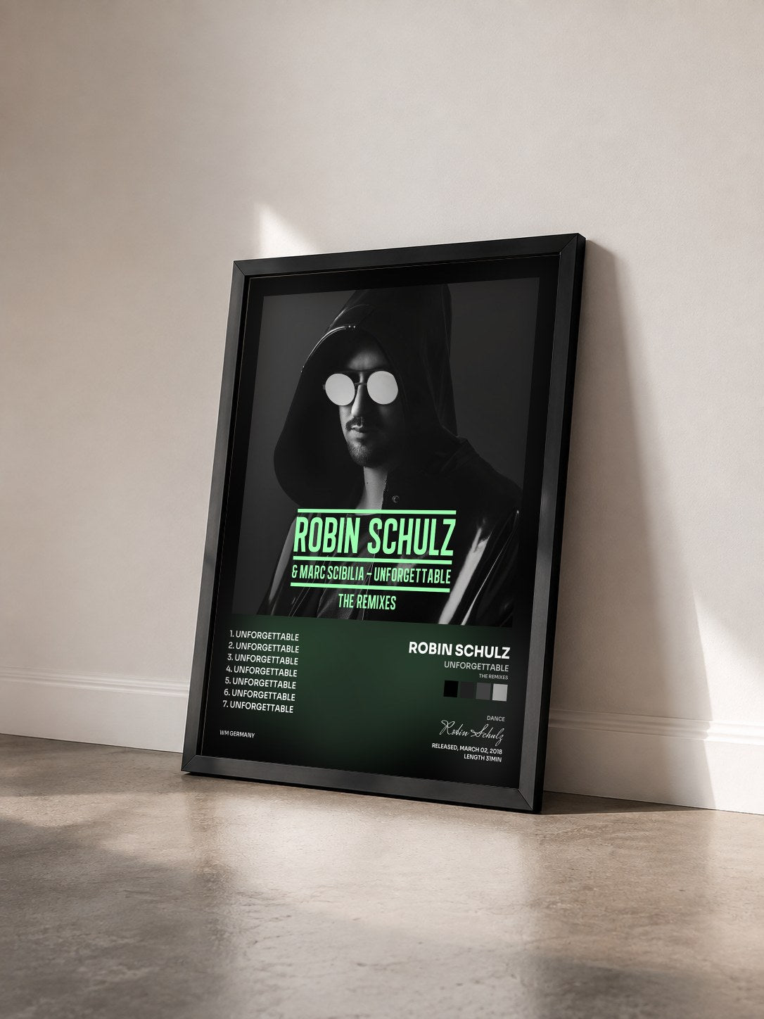 #noir Tableau de l'album Unforgettable (The Remixes) de Robin Schulz vu de trois quarts, cadre noir