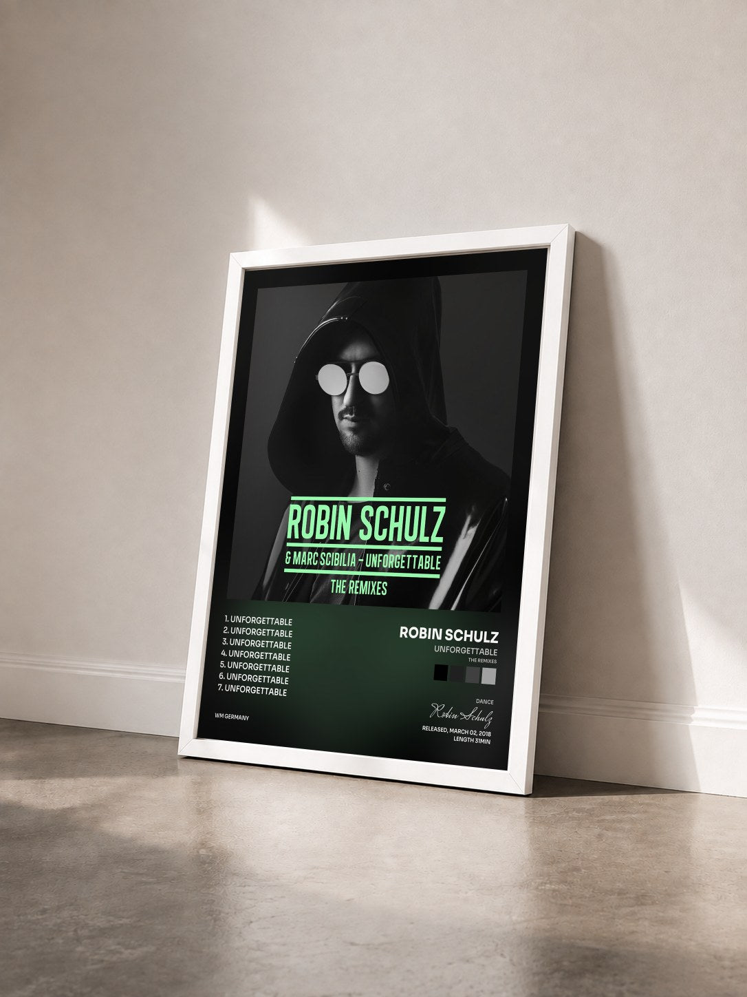 #blanc Tableau de l'album Unforgettable (The Remixes) de Robin Schulz vu de trois quarts, cadre blanc