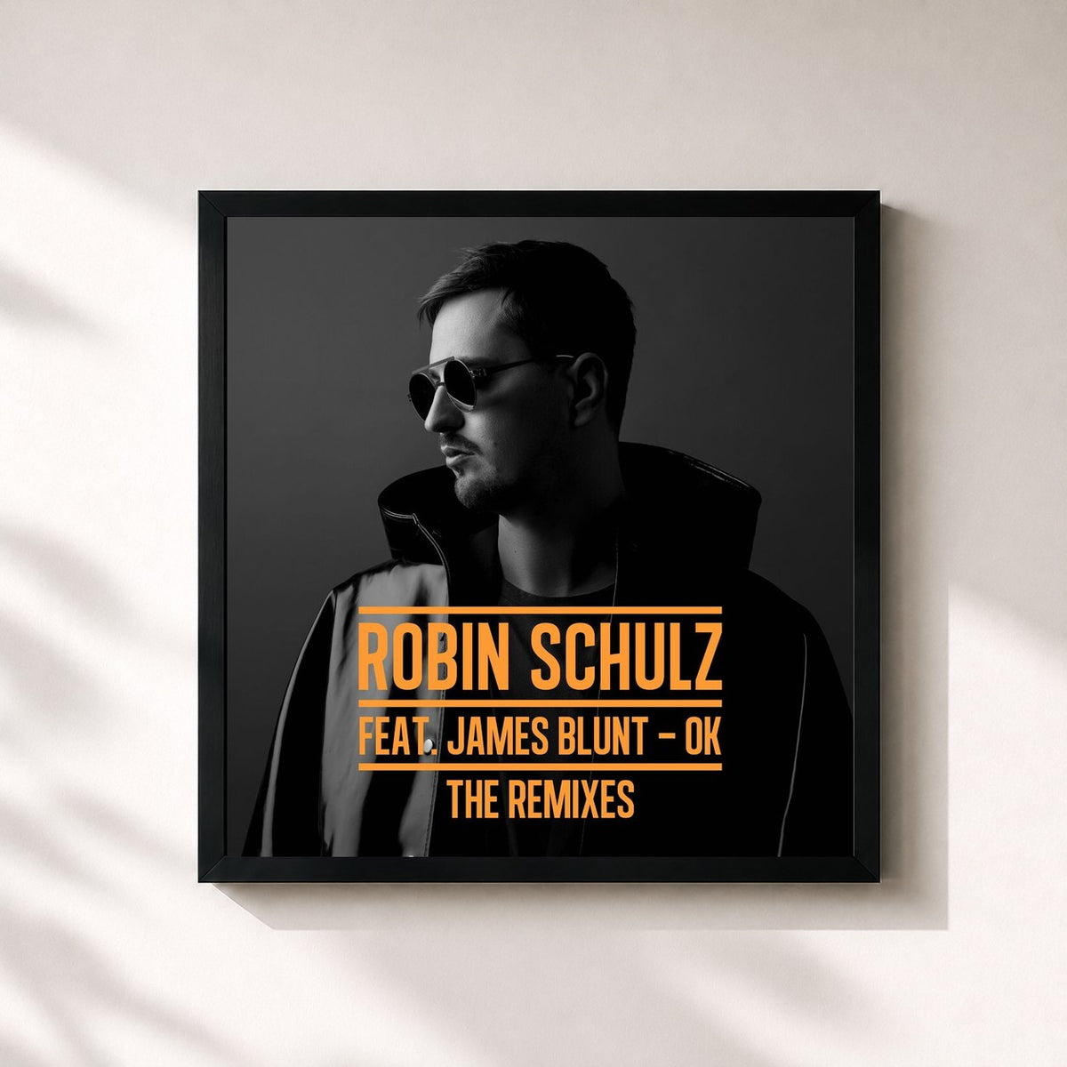 #noir Tableau carré de l'album OK (feat. James Blunt) (The Remixes) de Robin Schulz, cadre noir 32x32 cm